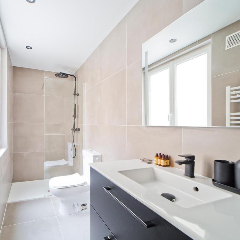 Studio moderne au cœur du 7ᵉ, proche Tour Eiffel - Studio Apartment - 7
