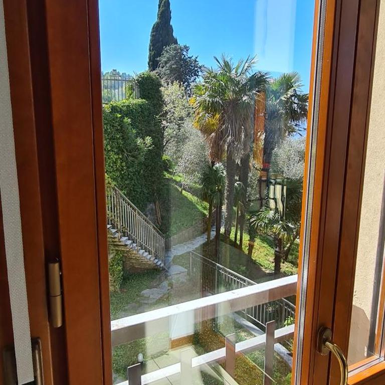 Villa gli Ulivi Chalten Apartment Free Parking- AC - Panoramic view - Monolocale con Vista Lago - 10