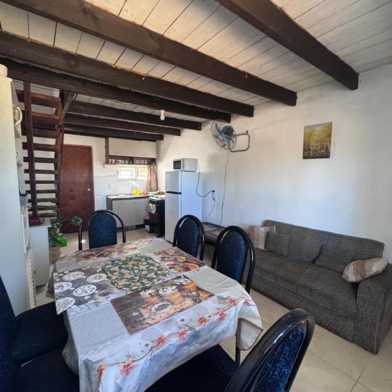 Casa alquilo 4 personas la paloma - Casa de 2 dormitorios - 4