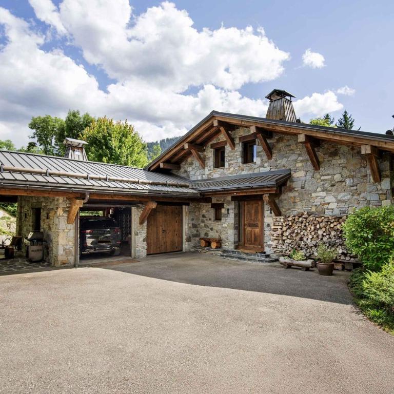 Luxury Chalet Sauna Cinema Mont Blanc Views in Megeve - Chalet - 1