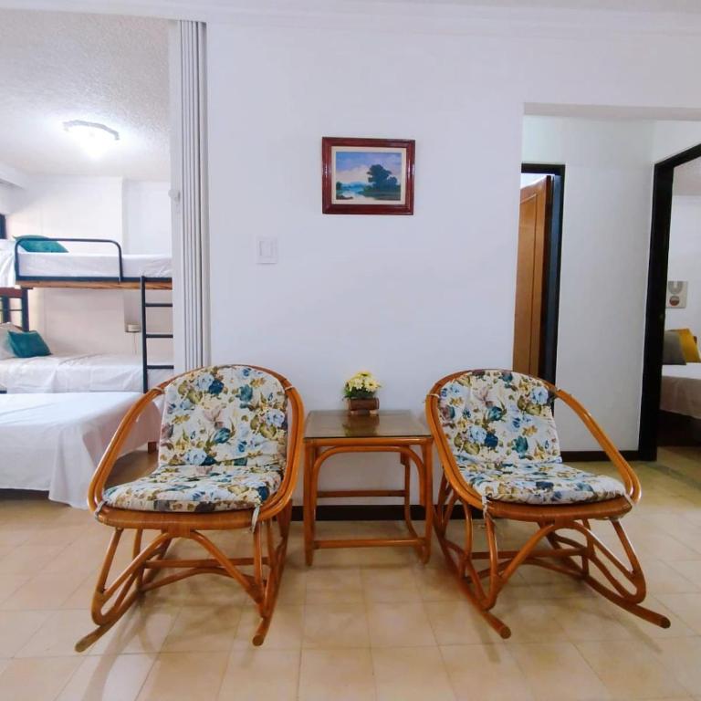 La Perla Beach - Two-Bedroom Apartment - 4