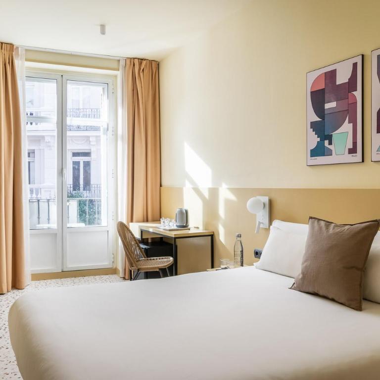 BYPILLOW The Citadel - Superior Double Room - 9