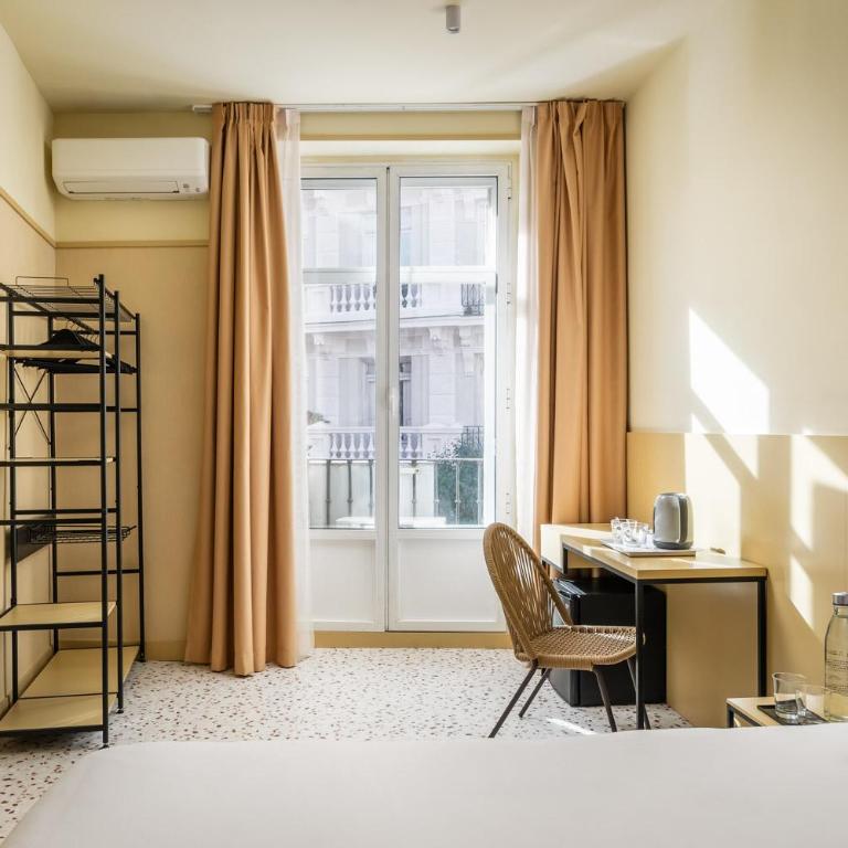 BYPILLOW The Citadel - Superior Double Room - 10