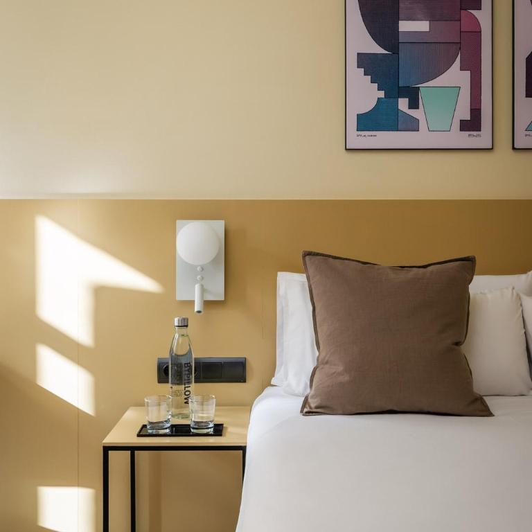 BYPILLOW The Citadel - Superior Double Room - 12