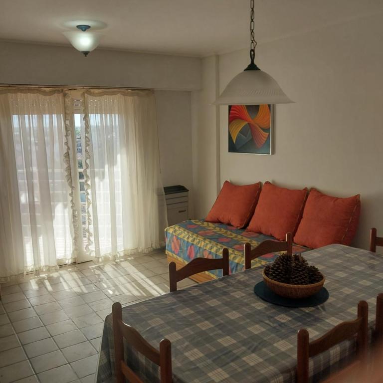 La amistad - Two-Bedroom Apartment - 8