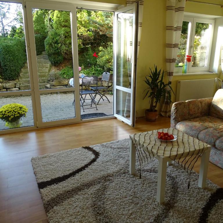 Ferienwohnung findus - Apartment mit 1 Schlafzimmer und Gartenblick - 1