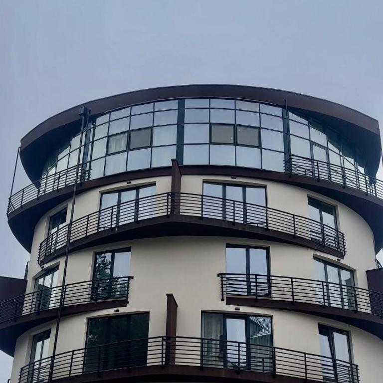 Sky Spa Penthouse Suite with Hot Tub Zlatibor - Suite with Mountain View - 2