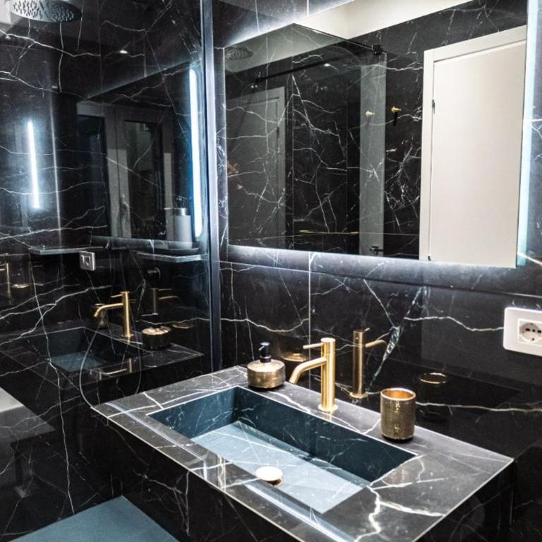 Salandra Suite- Bari Policlinico - Deluxe Room con idromassaggio - 18