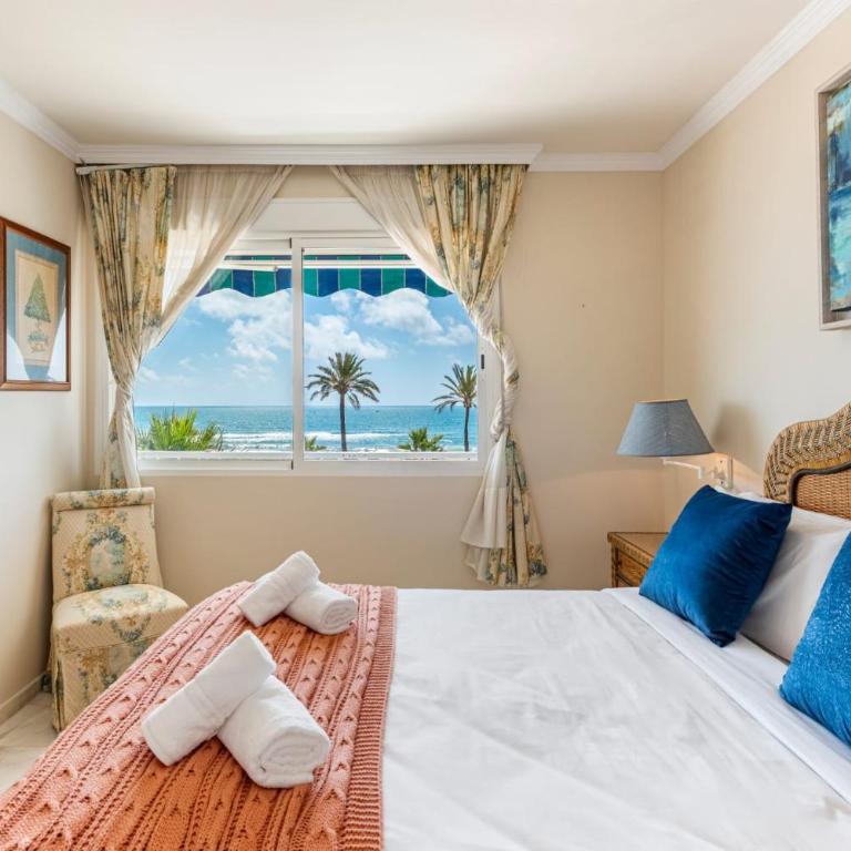 RgHost-Apartamento España en Paseo Marítimo - Apartamento de 3 dormitorios - 7