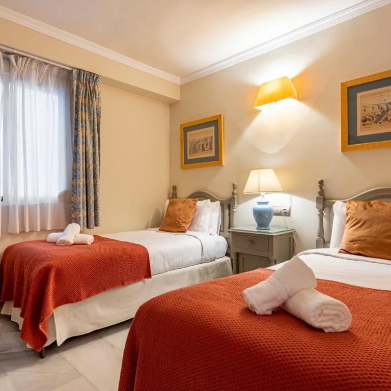 RgHost-Apartamento España en Paseo Marítimo - Apartamento de 3 dormitorios - 9