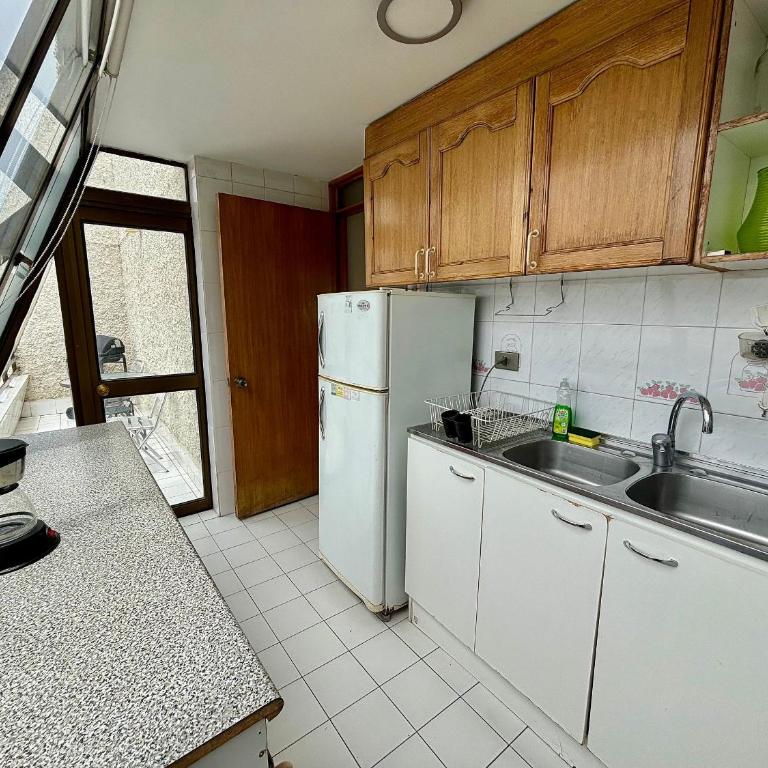 Increible Vista al Mar en Avenida San Martin - Apartamento - 26