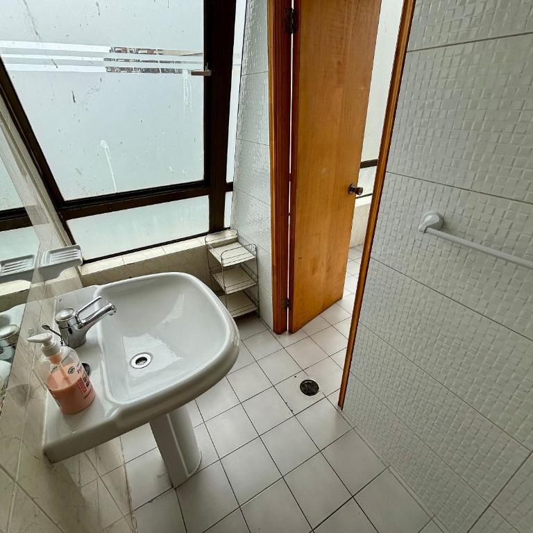 Incredible Ocean View on San Martin Avenue - Apartment - 29