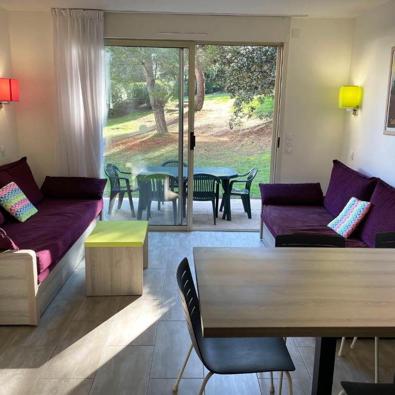 Côte d'Azur Saint-Raphaël, rez-jardin rénové - Apartamento de 1 dormitorio - 6