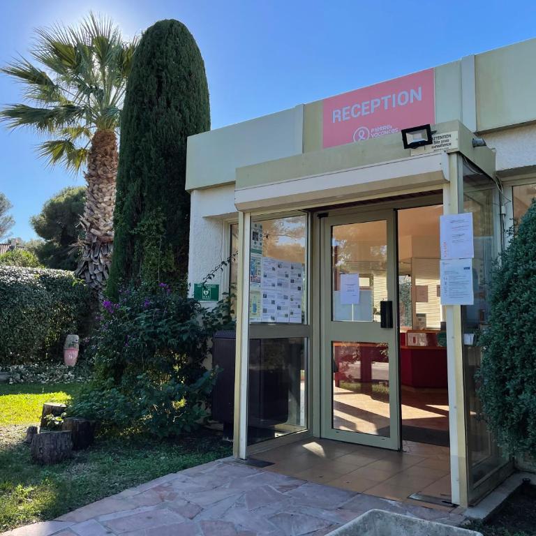 Côte d'Azur Saint-Raphaël, rez-jardin rénové - Apartamento de 1 dormitorio - 30
