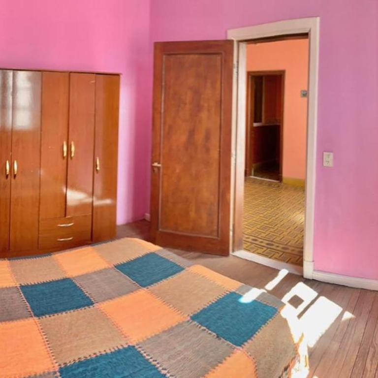 Casona con Pileta - Four-Bedroom House - 11