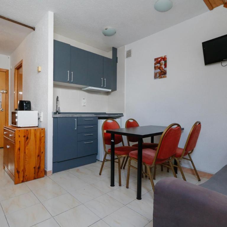 Apartamentos Solaris 3000 - Studio - 52
