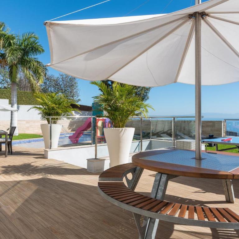 Seaview Villa with Pool, Gym & Home Cinema - Villa Superior - 15