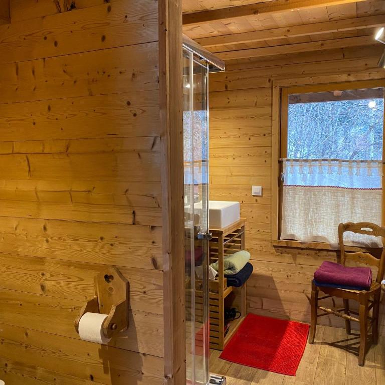 Chalet la Cabane d'Ernestine - Chalet - 70