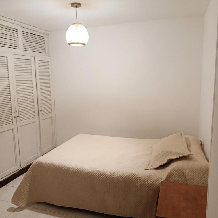 Oasis in Manila - El Poblado Estilo y Comfort - Three-Bedroom Apartment - 8