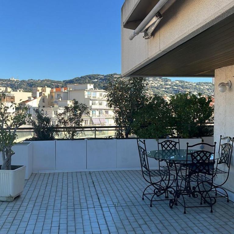villa sur le toit au centre de Cannes - Apartment mit 1 Schlafzimmer - 9