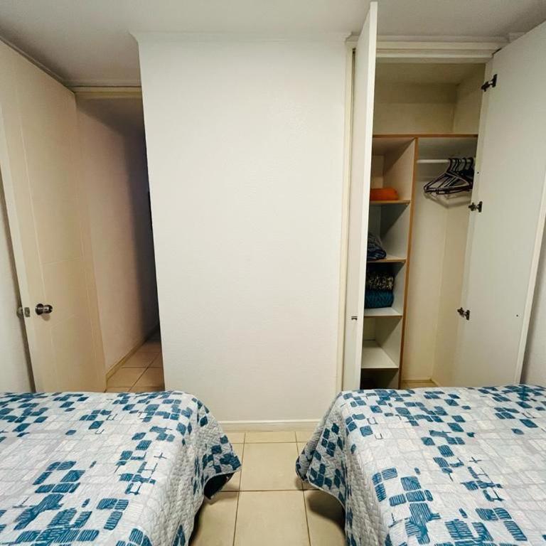 Apartment with a private backyard - Three-Bedroom Apartment - 12