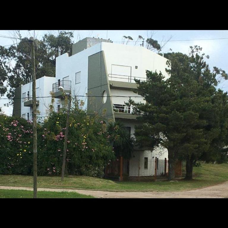 Ambiente amp 2 c costa Alfar cochera,balcón wi-fi impecable reserva con seña - Apartamento de 1 dormitorio - 11