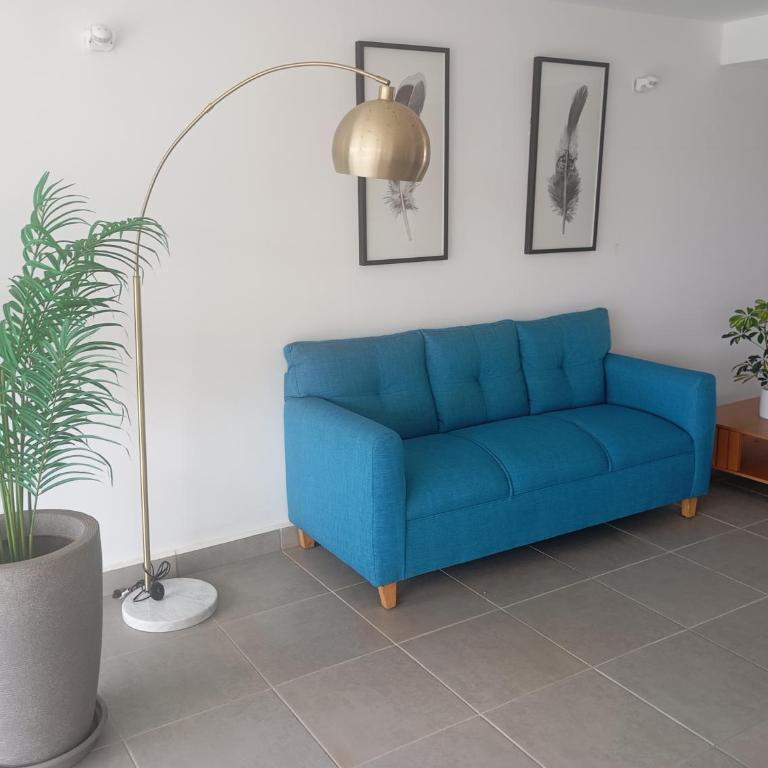 Bello departamento familiar nuevo en La Serena vista al mar, piso 4 con ascensor, malla de seguridad anticaída, piscina, estacionamiento gratuito, regalo de bienvenida, a pasos del Faro - Two-Bedroom Apartment - 4