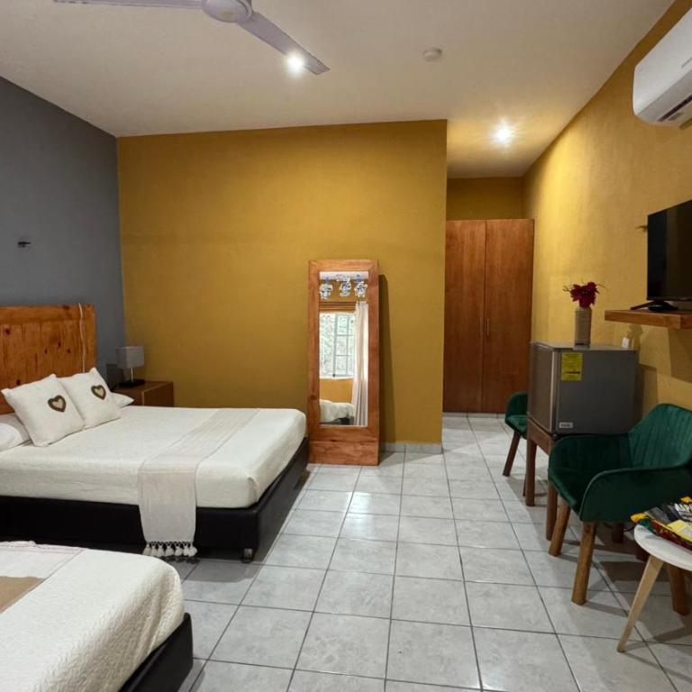 Hacienda Zazil - Habitación Doble con baño privado - 2 camas - 4