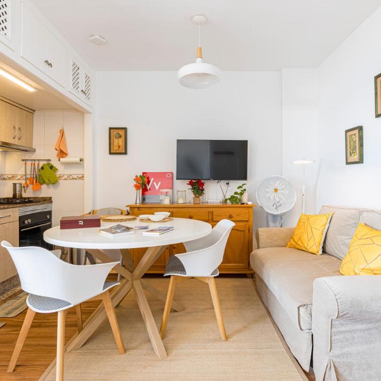 The Manga Beach Sea View Studio Sandy Beach Crystal clear water & 5G Fiber WiFi - Apartamento Estudio - 10