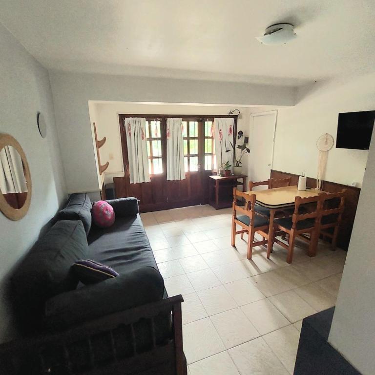 Escapada tranquila en Gesell Norte Depto en Zona Golf - Two-Bedroom Apartment - 6