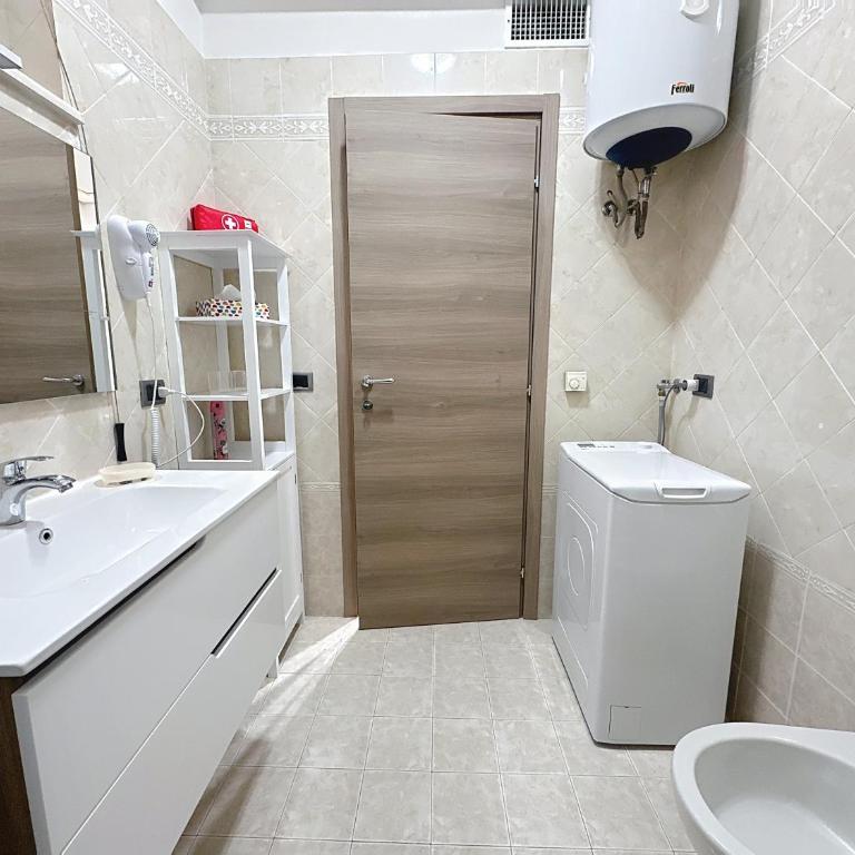 I 3 Moschettieri vicino a Terme e Unitus, Parcheggio libero - Appartamento con 1 Camera da Letto - 9