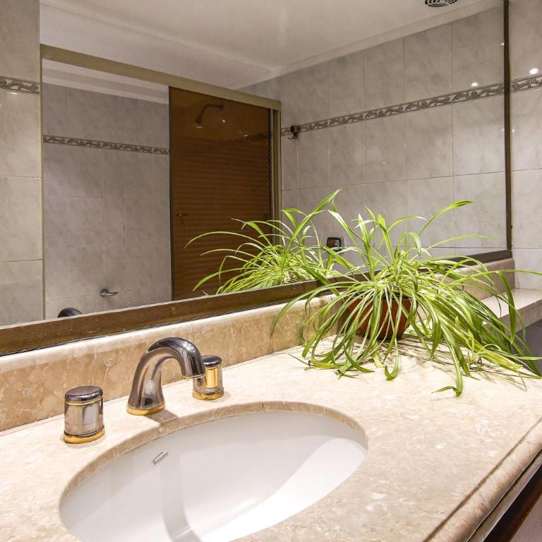 Center, cozy and big - Apartamento con 4 dormitorios - 14