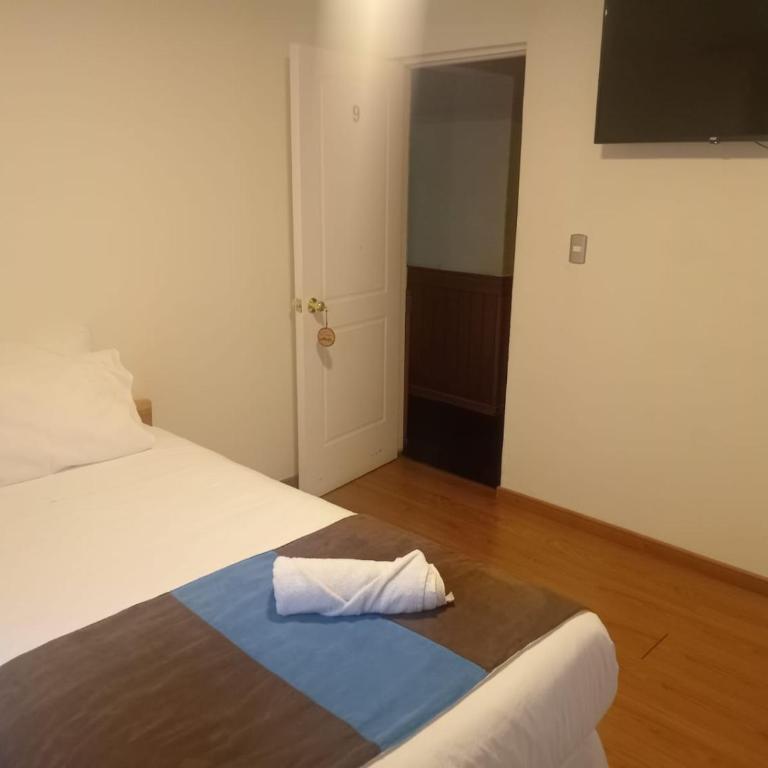 Hostal Doble E Patagonia - Budget Single Room - 4