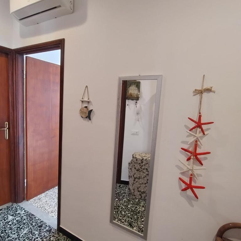 La Nave dei Sogni - The Ship of Dreams - One-Bedroom Apartment with Terrace - 21