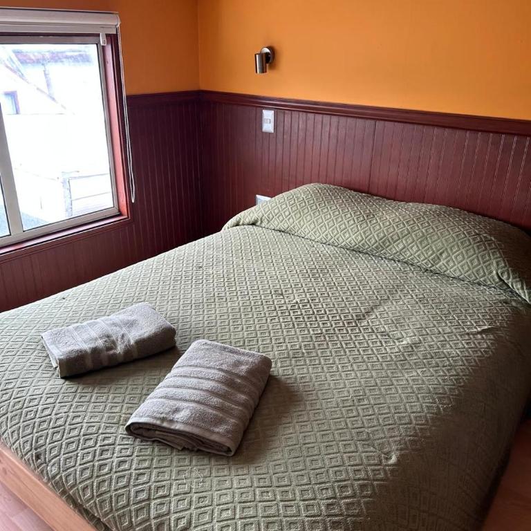 family home - Five-Bedroom House - 10