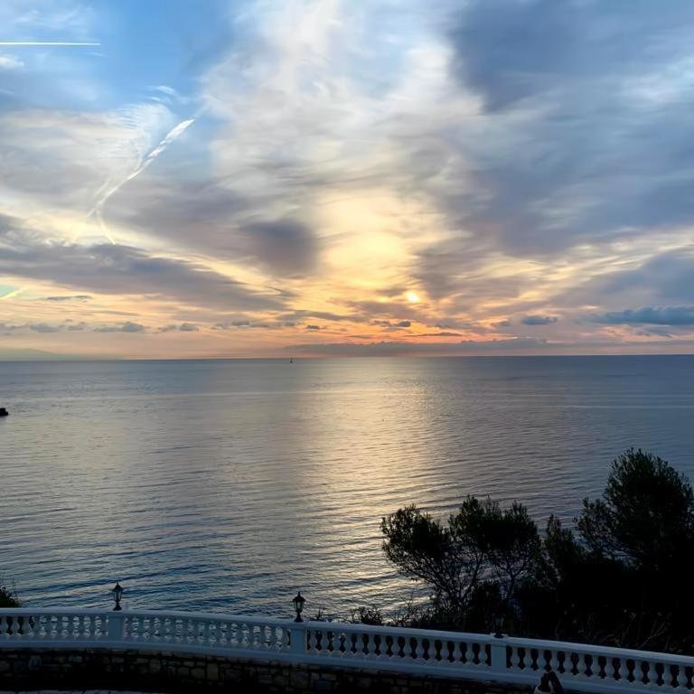 Elegant Villa in Cap d'Antibes - Appartement 2 Chambres - 12