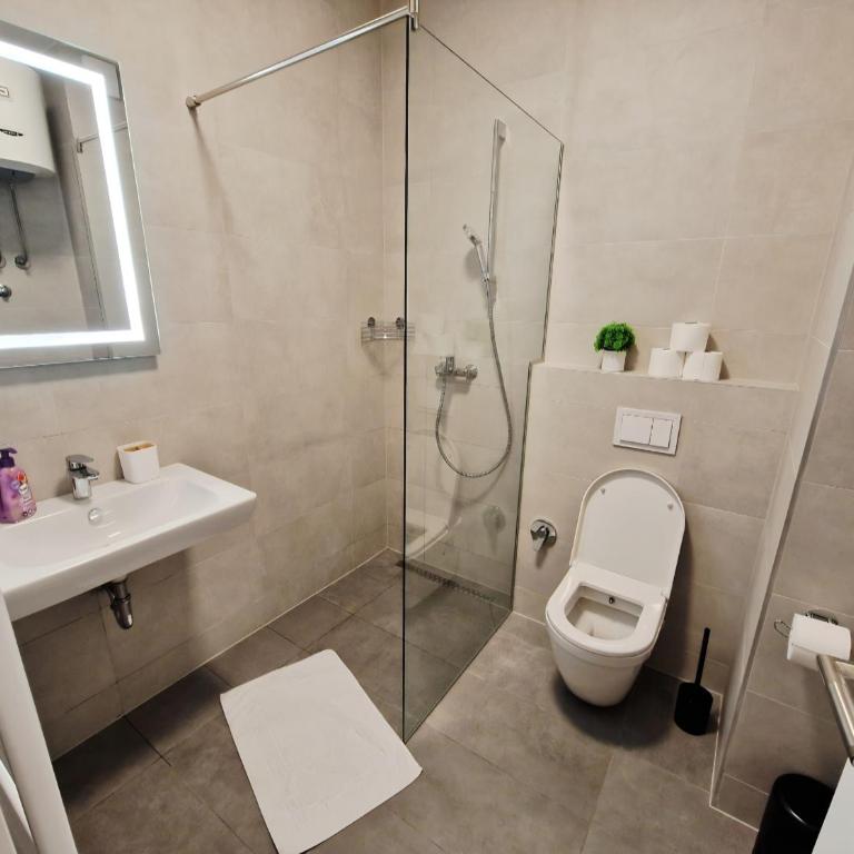 River Lux Residence & Private Garage - One-Bedroom Apartment - 26