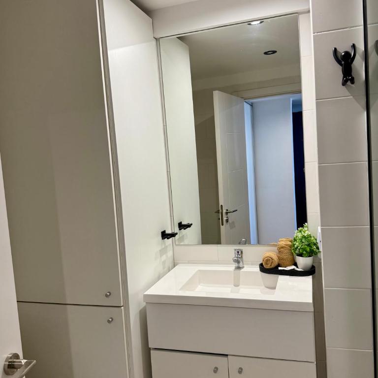 MarDelSuites - Studio Moderno Premium Piso 14 - Vista al Mar, Pileta, Cochera, AC, 2min Playa - Studio Apartment with Sea View - 39