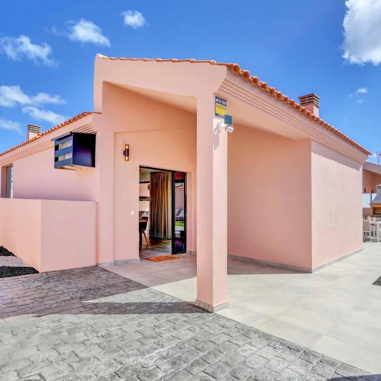 Villa Picasso Caleta - Three-Bedroom Villa - 6