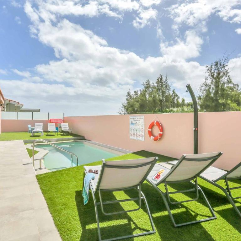 Villa Gaudi - Three-Bedroom Villa - 2