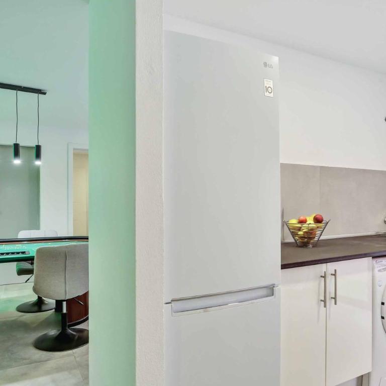Villa Gaudi - Three-Bedroom Villa - 24