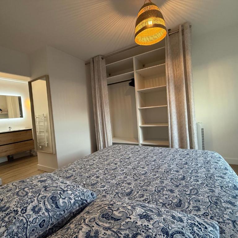 Vue & terrasse Appartement lumineux Fréjus - One-Bedroom Apartment - 52