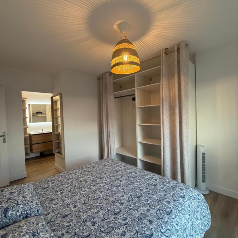Vue & terrasse Appartement lumineux Fréjus - One-Bedroom Apartment - 49