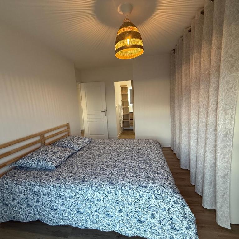 Vue & terrasse Appartement lumineux Fréjus - One-Bedroom Apartment - 56