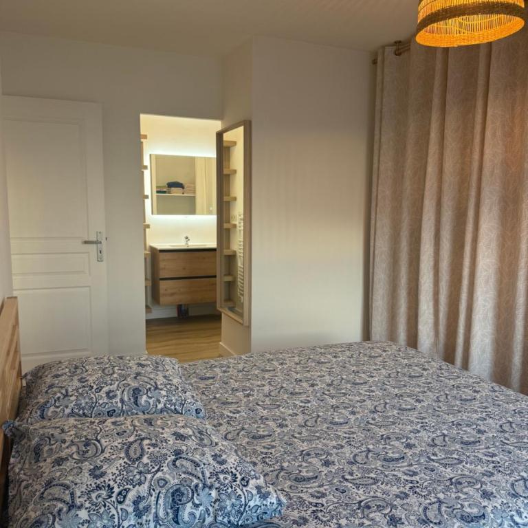 Vue & terrasse Appartement lumineux Fréjus - One-Bedroom Apartment - 58