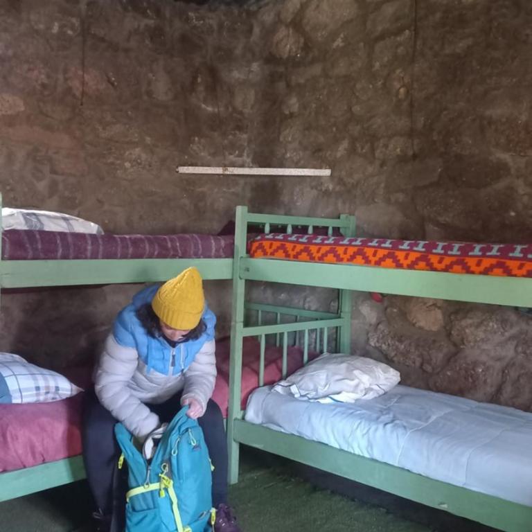 EL GIGANTILLO Refugio de Montaña - Habitación Familiar con baño compartido - 7