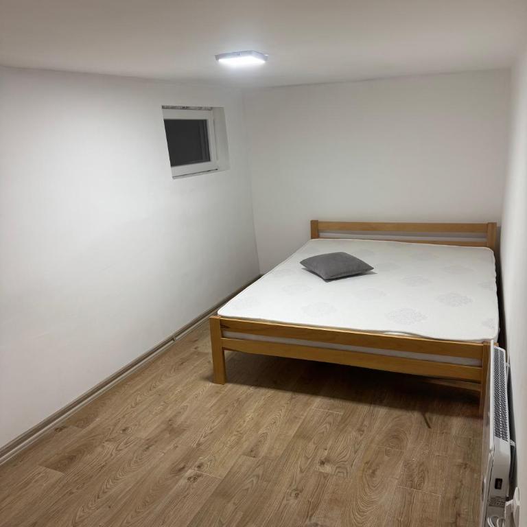 Zlatiborske Zore Apartman - Two-Bedroom Apartment - 5