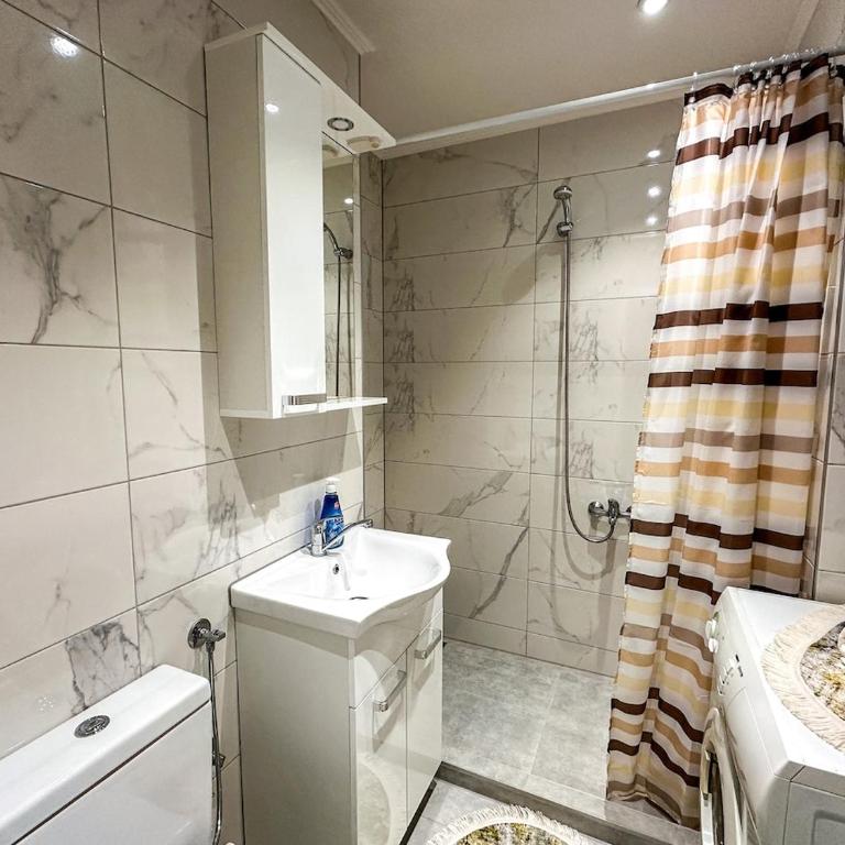 Modern Family and work friendly APT in Sarajevo - One-Bedroom Apartment - 14