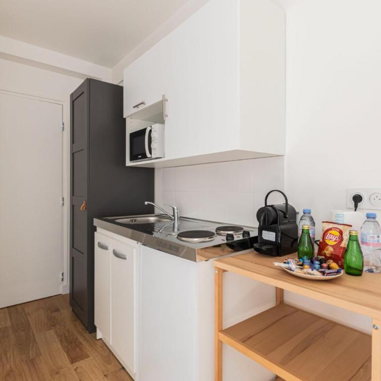 Elegant studio in Avenue Kléber, Paris 16th - Studio - 8