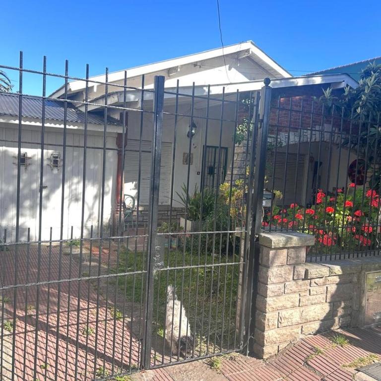 Lugarcito tranquilo , rodeado de verde, para 2 personas en parque luro, cerca del mar - One-Bedroom House - 13